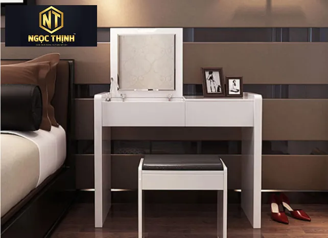 BÀN TRANG ĐIỂM ĐƠN GIẢN GIÁ ƯU ĐÃI